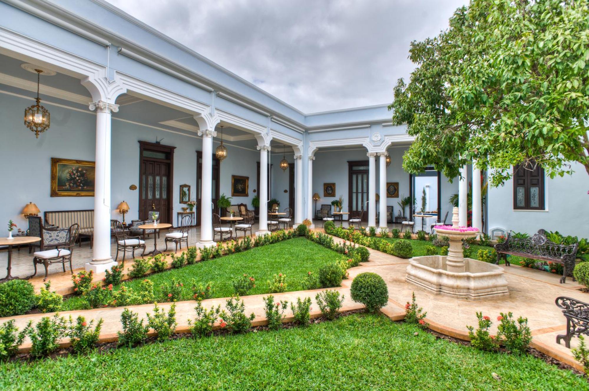 Casa Azul Monumento Historico Hotel เมริดา ภายนอก รูปภาพ