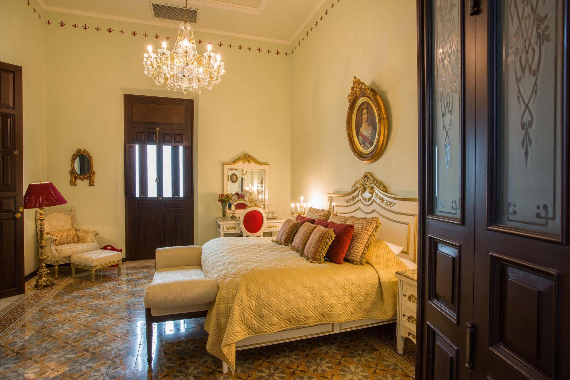 Casa Azul Monumento Historico Hotel เมริดา ภายนอก รูปภาพ